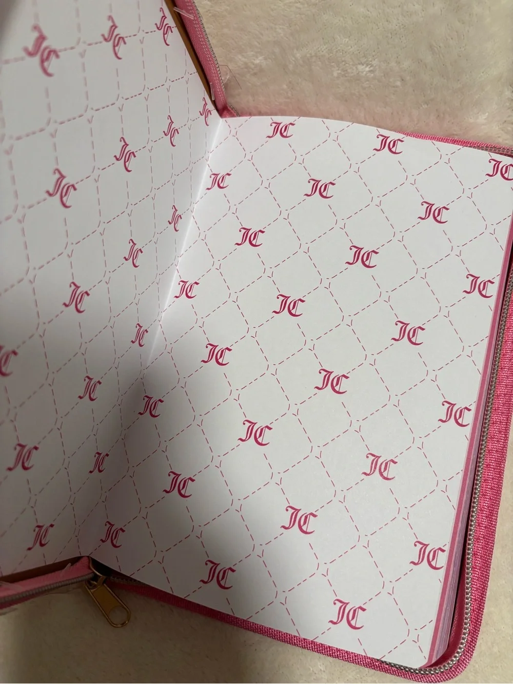 Juicy Couture ‘Juicy Girls Stay Organized’ 18 month planner with Diamond Pen
